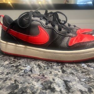 Nike Court Borough Low